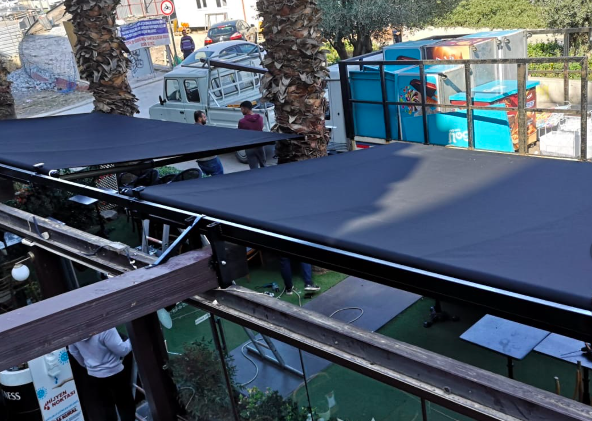 İzmir Klasik Mafsallı Tente